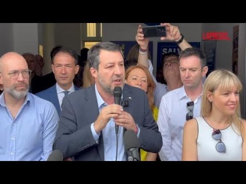Ucraina, Salvini: “Macron criminale e instabile, vada lui in guerra”