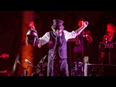 Vinicio Capossela, il live di ieri al Teatro Romano di Ostia Antica