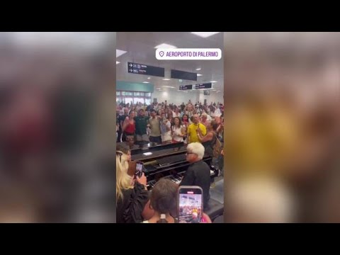 Aeroporti bloccati per caos informatico, a Palermo i passeggeri reagiscono così