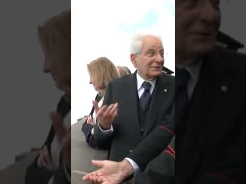 Mattarella in Brasile: visita alla statua del Cristo Redentore #shorts #news