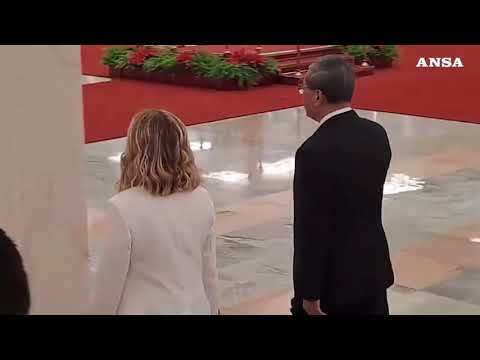 Meloni a Pechino, incontro col primo ministro Li Qiang