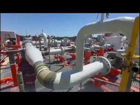 Il video del rigassificatore di Ravenna: “Come procedono i lavori, l’impatto visivo dalla costa…”