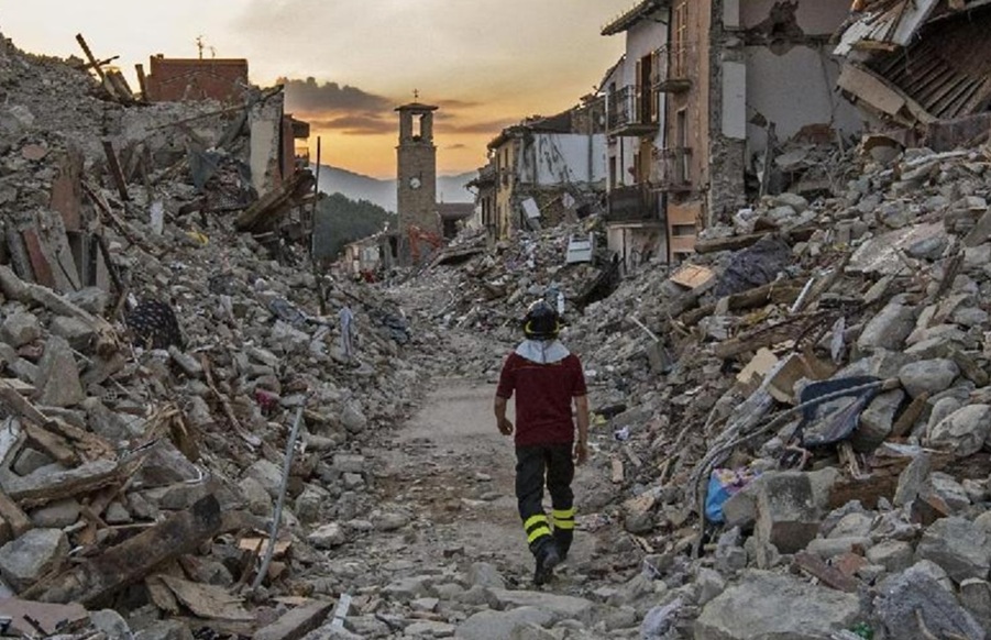 A 10 anni dal terremoto nel Centro Italia – Il secondo Sacco di Roma – La nascita della Lira