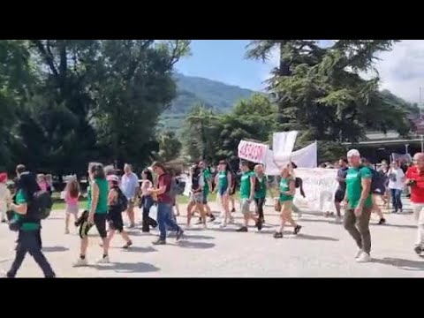 orsi protesta