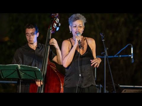 Rosalia De Souza, il live di ieri al Parco del Celio per il festival Jazz & Image