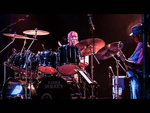 Billy Cobham, il live del grande batterista americano alla Casa del Jazz
