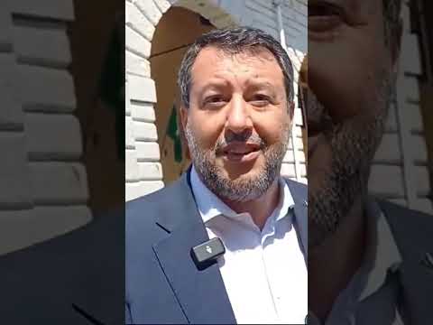 Brescia, il ministro dei trasporti Salvini sul pagamento del pedaggio sul raccordo #shorts #news
