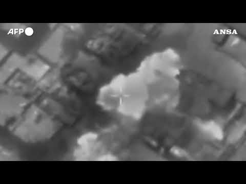 Gaza, continuano i bombardamenti di Israele sulla Striscia