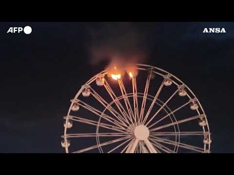 Germania, ruota panoramica prende fuoco a Lipsia: 23 feriti