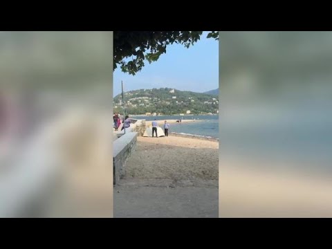 Como, tenda abusiva al Tempio Voltiano: l’intervento dei vigili dopo la denuncia sui social