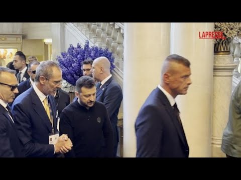 Cernobbio: l’arrivo di Zelensky al Forum