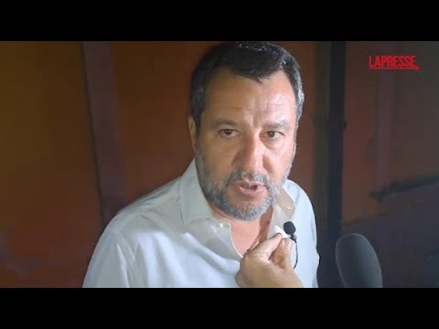 Salvini a casa di Bossi: “E’ in forma, tra noi nessuna guerra”
