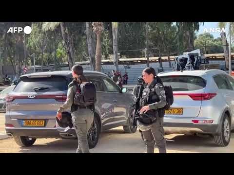 Camion contro passanti a nord di Tel Aviv, oltre 40 feriti