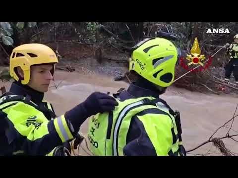 Maltempo in Liguria, Vigili del fuoco al lavoro tra Genova e Savona