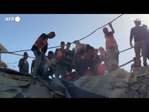 Gaza City, raid israeliano su una scuola: 9 morti e 20 feriti