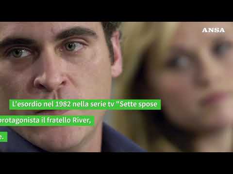 Joaquin Phoenix spegne 50 candeline