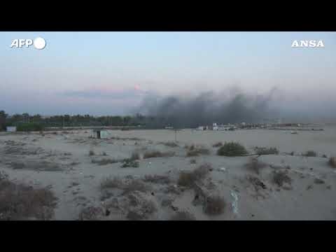 Libano, razzo israeliano colpisce mezzi di soccorso a Tiro