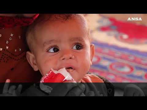 Campo per sfollati in Siria, Tariq: “Le mie sorelle stanno morendo di fame”