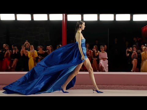Carolina Herrera | Resort 2025 | Mexico City