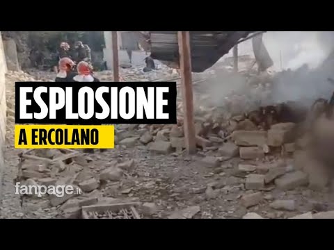Esplosione a Ercolano in fabbrica abusiva di fuochi d’artificio, una residente: “Ero pietrificata”