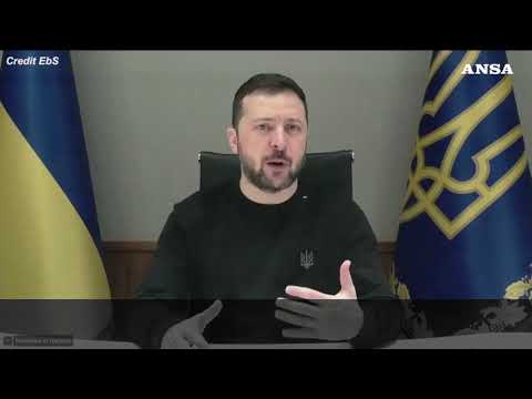 Zelensky: “Putin e’ piccolo rispetto all’Europa unita”