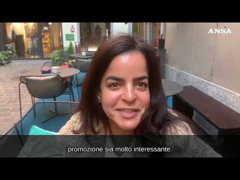 Boom di turisti e a Como si vende l’aria in lattina a 10 euro