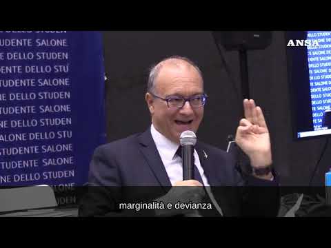 Femminicidi, Valditara: “Io strumentalizzato, mai detto colpa degli immigrati”