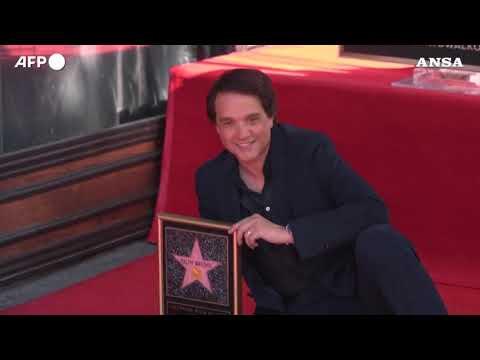 A Ralph Macchio la stella sulla Hollywood Walk of Fame