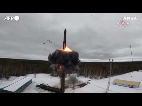 Video di un lancio di prova di un missile balistico diffuso il 1 marzo da esercito russo