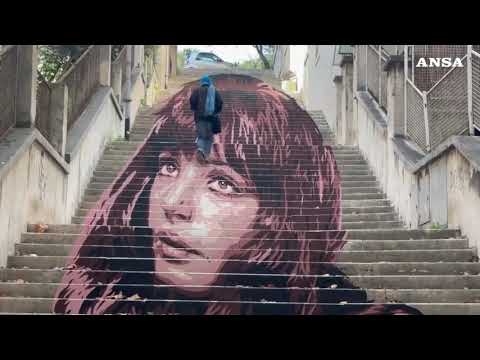 Roma, murale per Monica Vitti su una scalinata ai Parioli