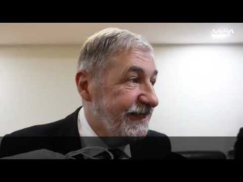 Liguria, Bucci giura in Consiglio regionale: “Verso un futuro brillante”