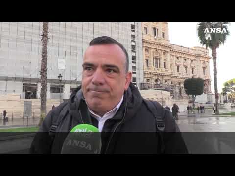 Rigopiano, parente vittima: “Prefetto risponda anche di omicidio colposo”