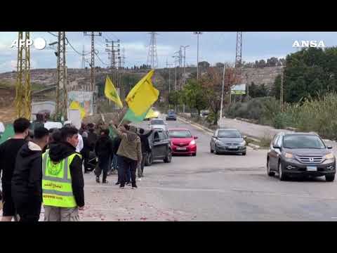 Libano, gli sfollati tornano a Nabatiyeh dopo la tregua con Israele