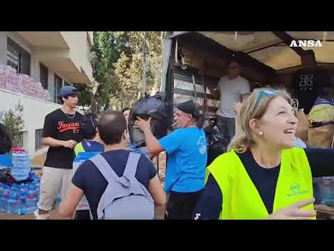 Maltempo in Spagna, distribuiti aiuti nella zona di Paiporta