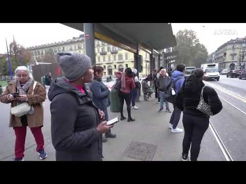 Sciopero trasporti, a Torino metro chiusa e file di gente in attesa