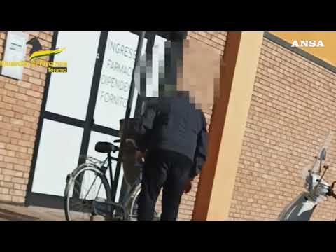 Era cieco ma andava in bici, smasherato e denunciato nel Teramano