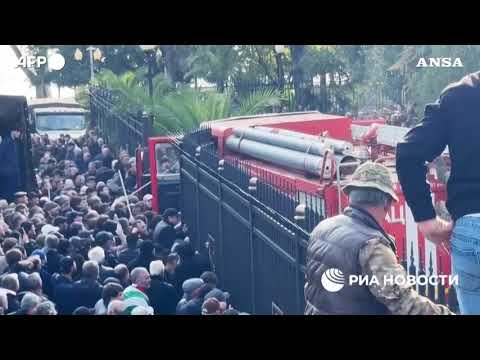 Georgia, proteste in Abkhazia contro legge investimenti russi