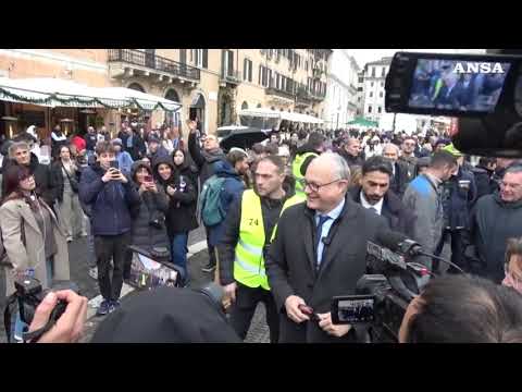 Giubileo: a piazza Navona riapre la Fontana dei 4 Fiumi