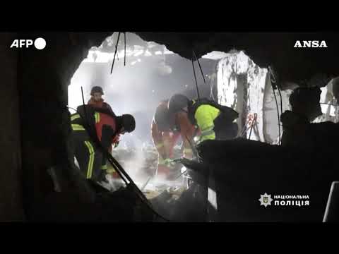 Droni russi colpiscono Kharkiv, quelli ucraini raggiungono Kazan