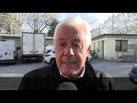 Natale, la coda infinita da Pane Quotidiano a Milano: “5mila passaggi al giorno”