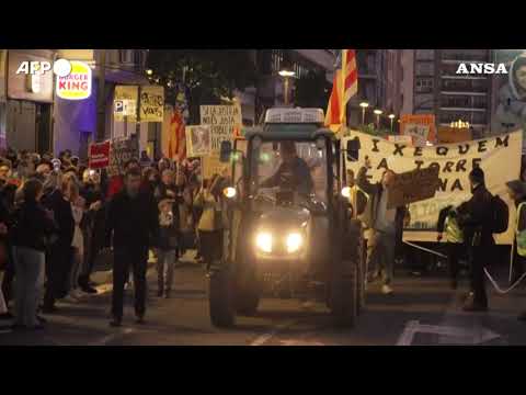 Valencia, a due mesi dalle inondazioni in piazza contro l’amministrazione regionale