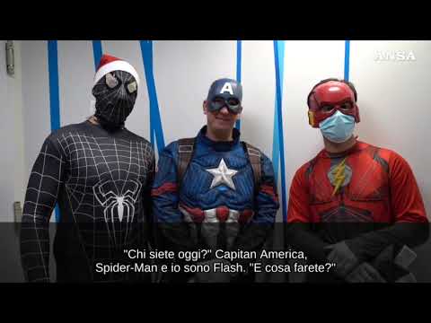 Torino, numeri da record per il raduno dei Babbi Natale