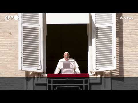 Papa Francesco: “Per Natale un cessate fuoco su tutti i fronti guerra”