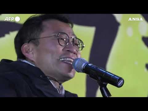 Corea del Sud, nuove proteste a Seul: in migliaia davanti all’Assemblea nazionale