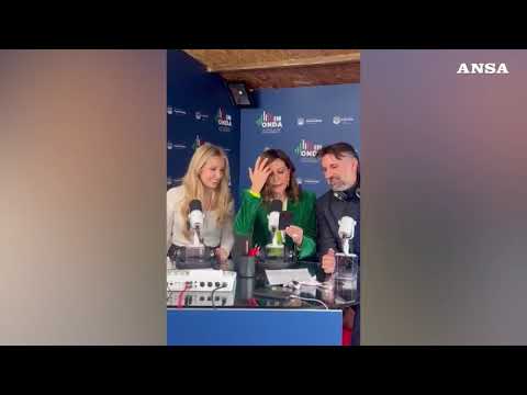 Atreju, Santanche’ canta “Sono una donna non sono una santa”