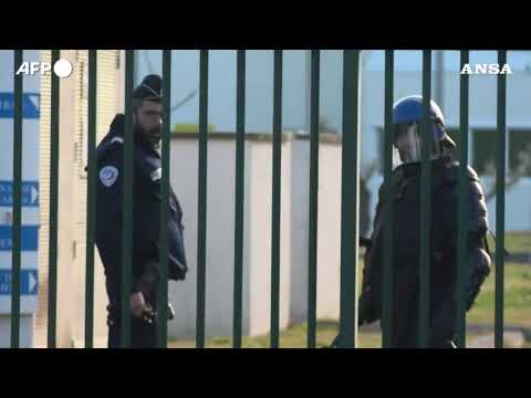 Francia, presa d’ostaggi in un carcere di Arles