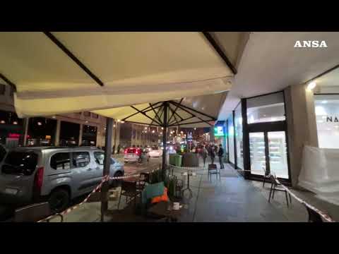 Uomo accoltellato a morte in pieno centro a Bergamo