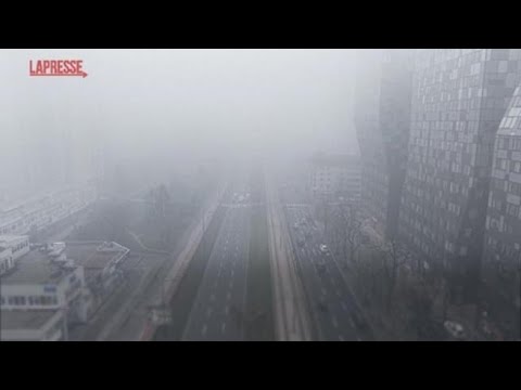 Bosnia, Sarajevo avvolta da una coltre di smog