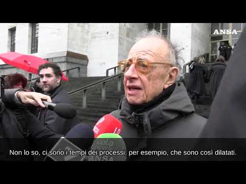 Giustizia, Colombo al sit-in a Milano: “Rimaniamo ancorati a Costituzione”