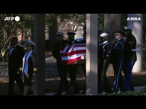 Atlanta, il feretro con Carter nella Biblioteca presidenziale